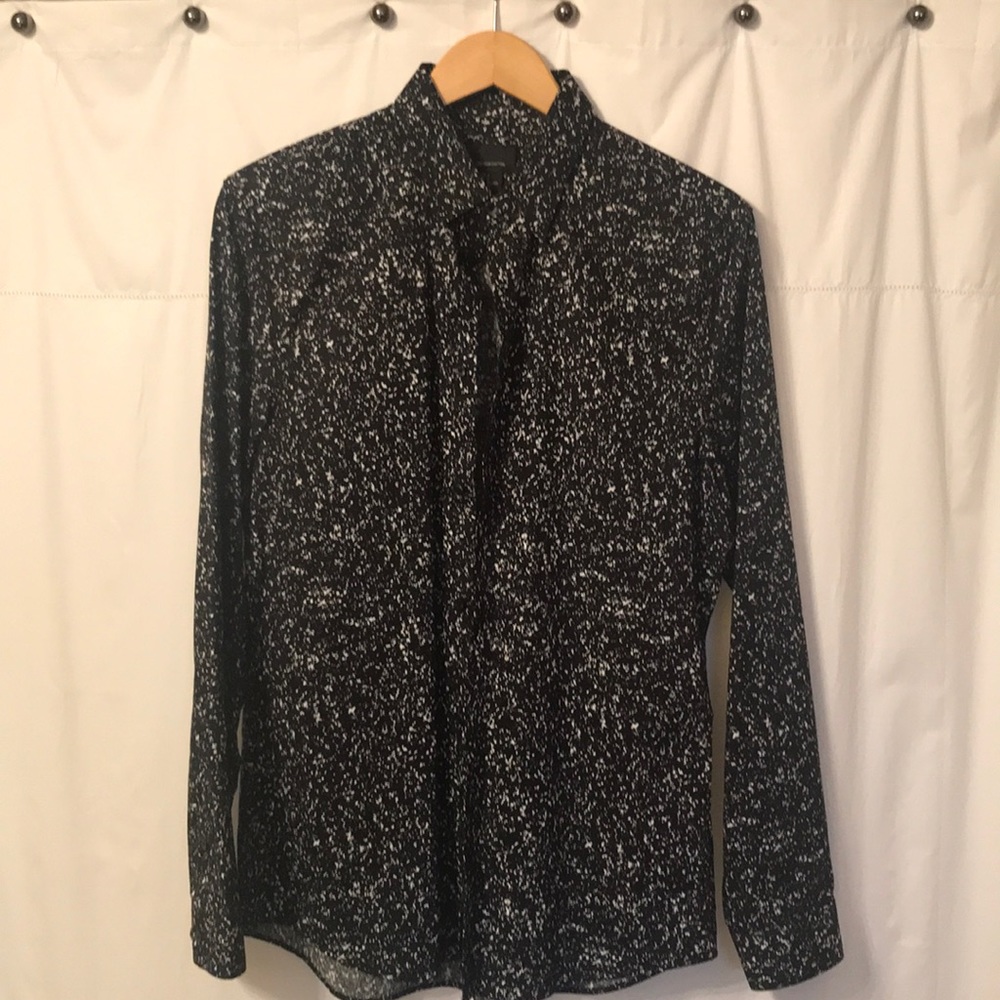 Slim fit Black abstract dress shirt